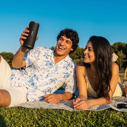 Tronsmart Mirtune C3 Hordozható Bluetooth Hangszóró, 30 W, Bluetooth 6.0, IPX7, Auracast™, Akár 12 Óra Üzemidő, Kék