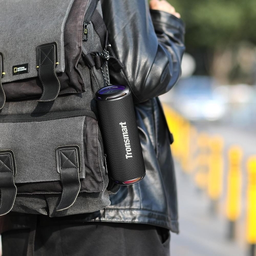 Tronsmart T7 Lite Hordozható Bluetooth Hangszóró, 24 W, Bluetooth 5.3, IPX7, Akár 24 Óra Üzemidő, LED Fények, Fekete